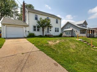 1909 Asbury Rd, Dubuque, IA 52001