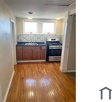 4th image of 15730 Woodlawn West Ave APT 2