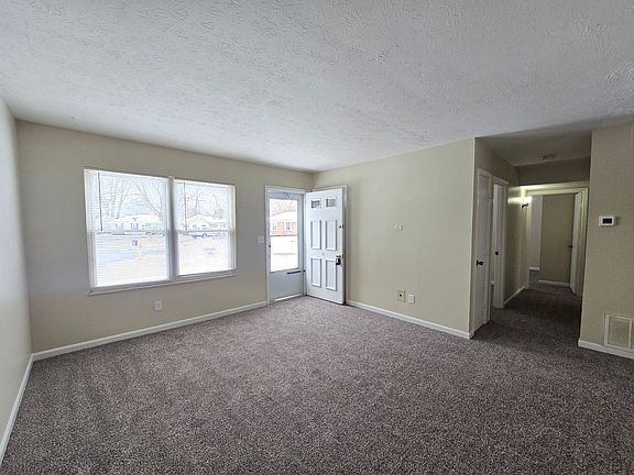 2nd image of 4800 Tipton Pl