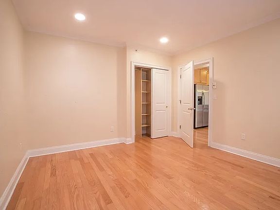 5th image of 2013 Colonial Ave APT 4B