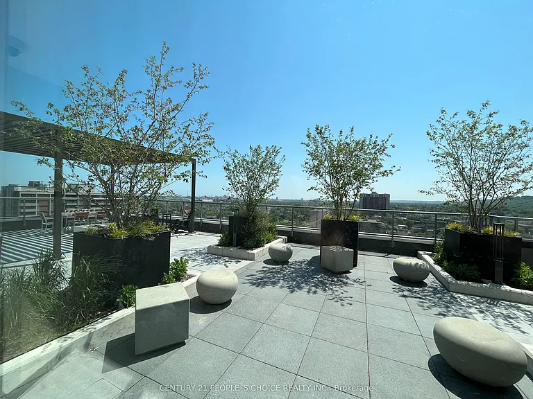 212 King William St #1023 — Photo 21
