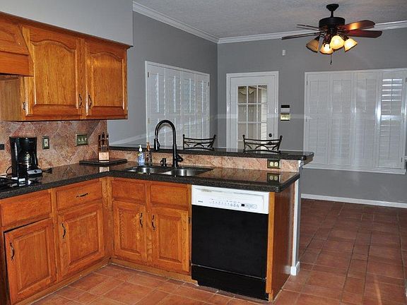 5th image of 15847 Echo Lodge Dr