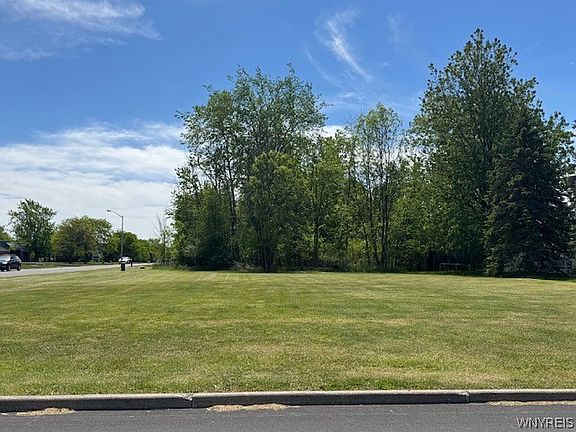 5th image of 356 Continental Dr Lot 14
