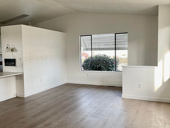 4th image of 3287 Quail Meadows Dr #83