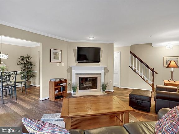 5th image of 11788 Rockaway Ln #40