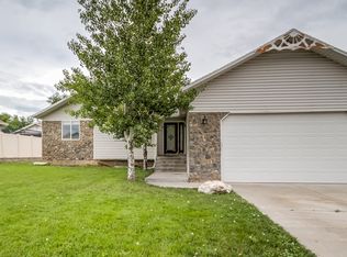 869 E 200 N, Payson, UT 84651