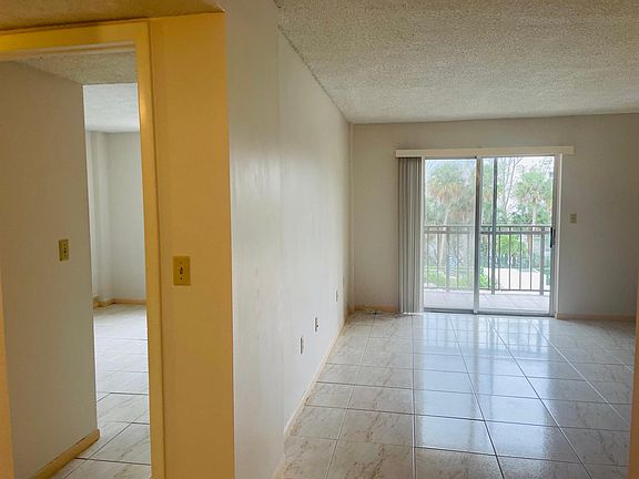 3rd image of 14250 SW 62nd St APT 316