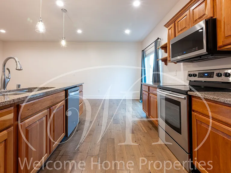 22 NE Hadley Way — Photo 18