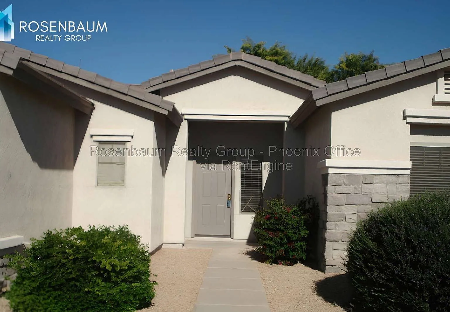 3 bed, 2.0 bath, 1268 sqft, $1,950 — Photo 2