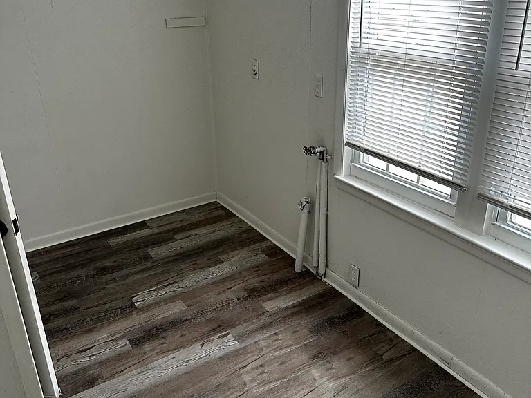 72 E Centre St #2 — Photo 4