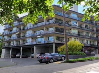 7050 Lincoln Park Way SW #105, Seattle, WA 98136