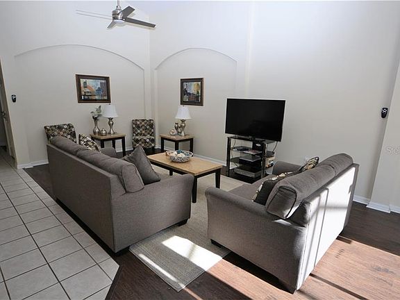 5th image of 4660 Cumbrian Lakes Dr