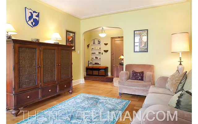 Sold by Douglas Elliman | media 20