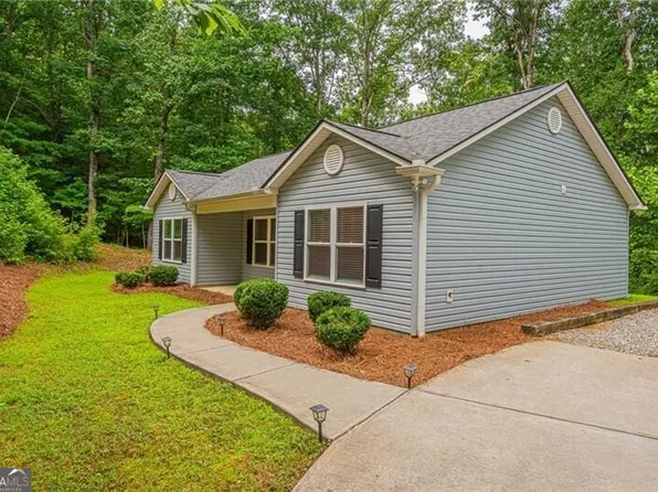 1165 Chesterra Dr, Dahlonega, GA 30533