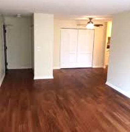 5th image of 2741 N Pine Grove Ave #17