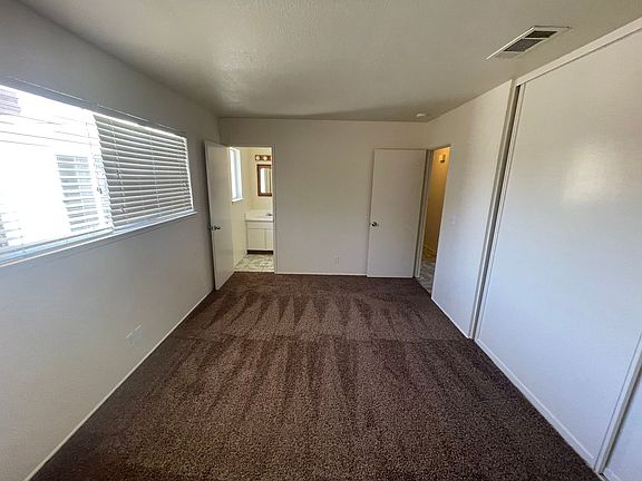 5th image of 16417 La Paz Dr