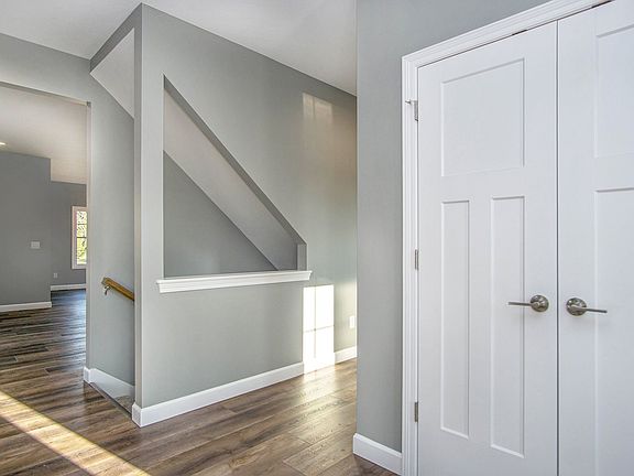 2nd image of 26057 Northridge Dr
