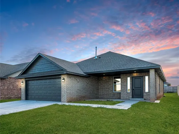 1212 La Vista Ln, Kingfisher, OK 73750