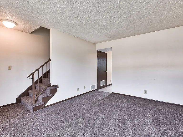 Wheeling Station Apartments — Photo 3