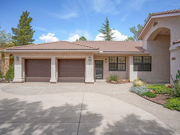 3rd image of 5706 Mimosa Ct NE