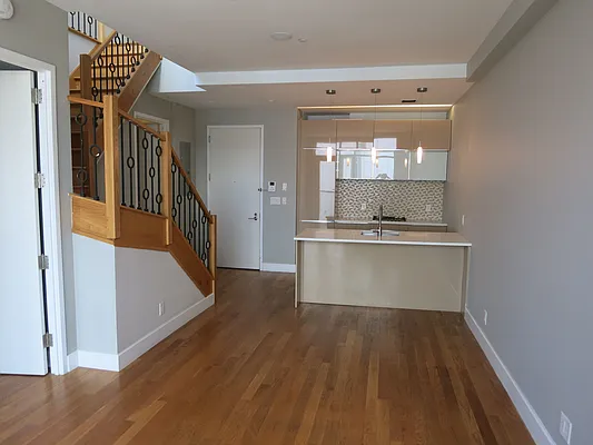 Rented by City View Living | media 18