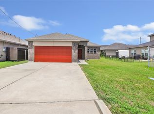 36 County Road 5102c, Cleveland, TX 77327