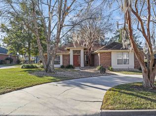 1999 Hickory Tree Ln, Tallahassee, FL 32303