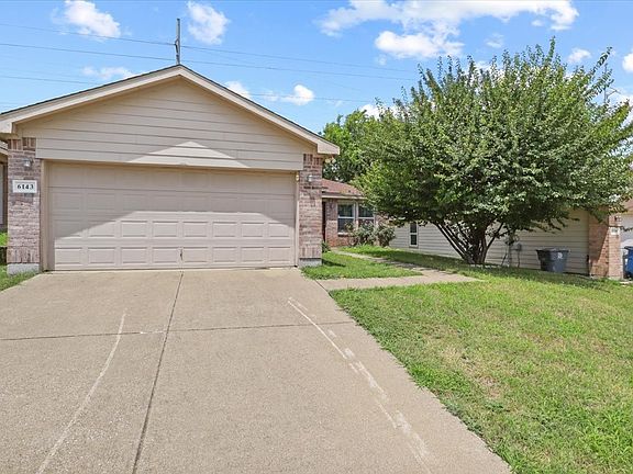 3rd image of 6143 Balcony Ln