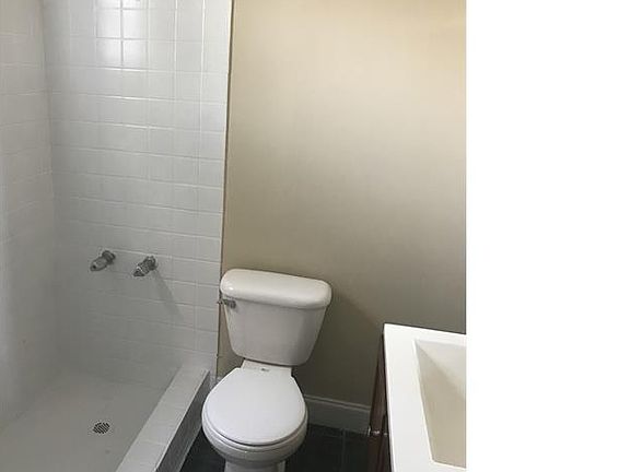 5th image of 2738 Oklahoma St