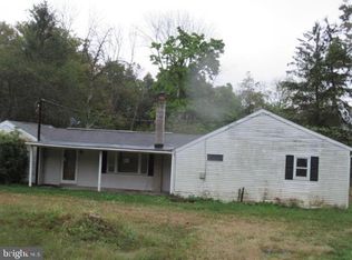 1340 Mountain Rd, Dauphin, PA 17018