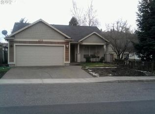 472 SE 4th St, Gresham, OR 97080