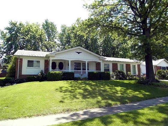 1st image of 2812 Buckingham Dr