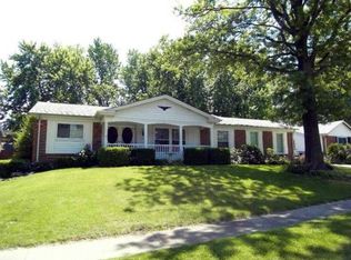 2812 Buckingham Dr, Florissant, MO