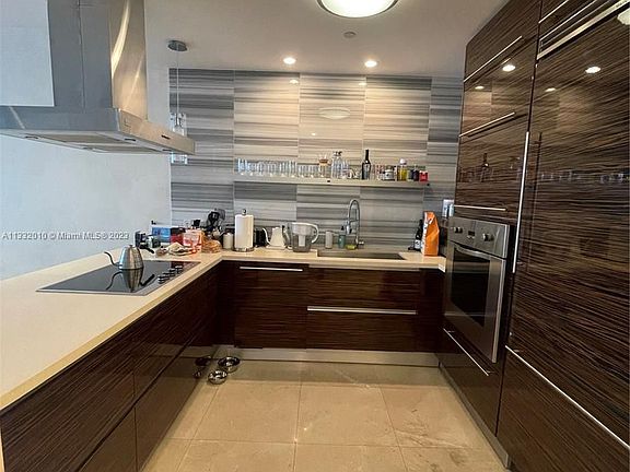 5th image of 1100 Biscayne Blvd Unit 5402