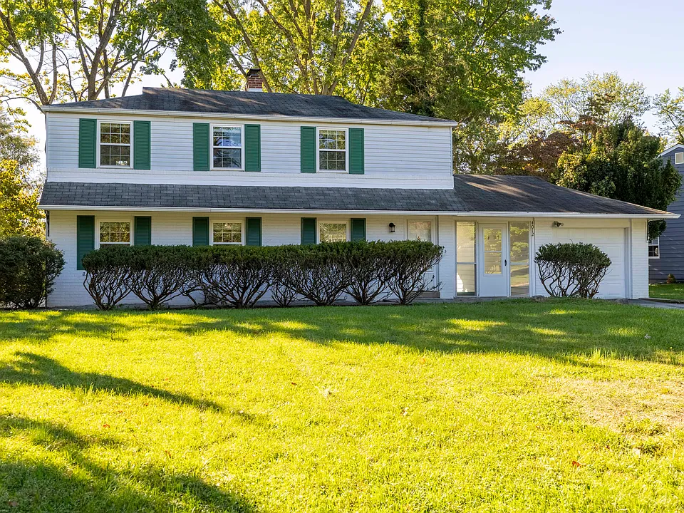 4012 Fairway Rd