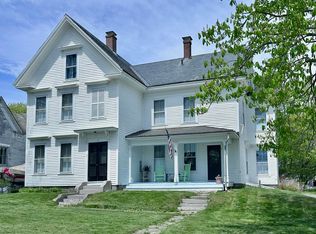 17 High St, Vinalhaven, ME 04863