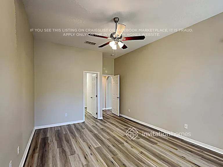 3839 Regents Way — Photo 10