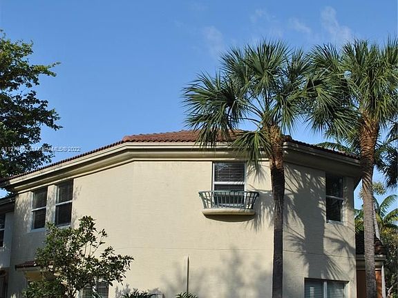 3rd image of 2920 Deer Creek Country Club Blvd #2920