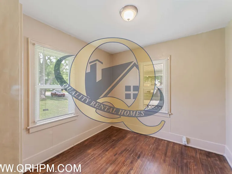 1205 Pinehurst Ave — Photo 13