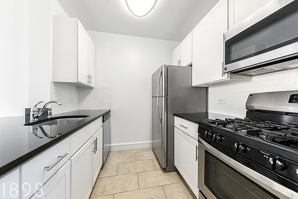 Rented by A&E Real Estate Management | media 12