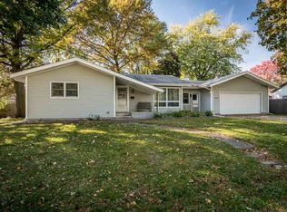3939 4th St, East Moline, IL 61244