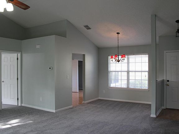 3rd image of 4525 Cobblefield Cir E