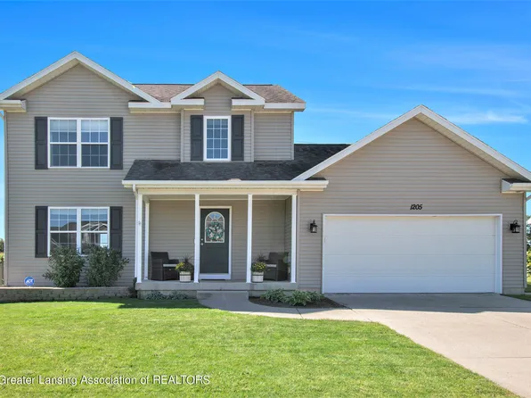 1205 Wildflower Dr, Holt, MI 48842