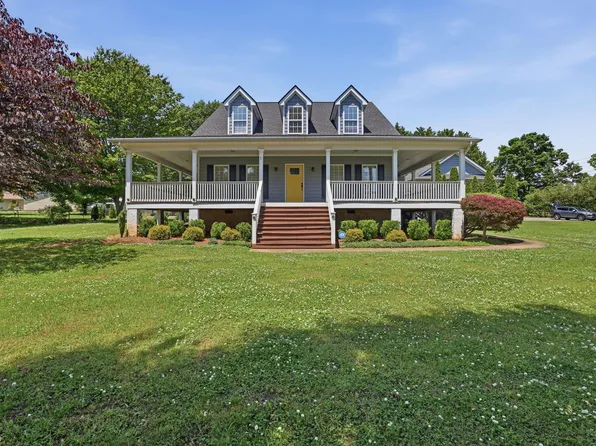 2036 Hickory Valley Rd, Chattanooga, TN 37421