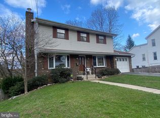 2060 Mahantongo St, Pottsville, PA 17901