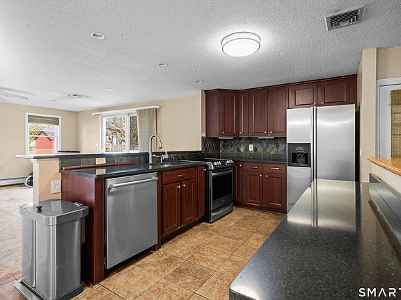 2nd image of 30 Jackson Street