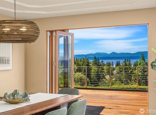 17020 74th Avenue W, Edmonds, WA 98026