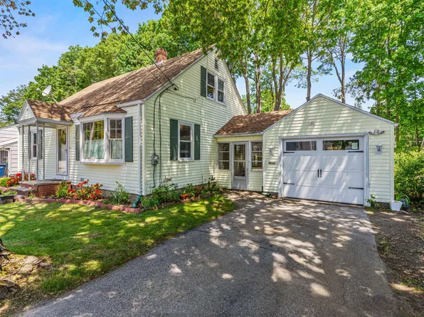 4 Hillside Avenue, Biddeford, ME 04005