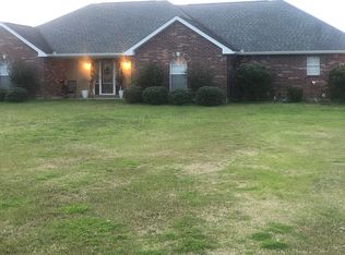 130 Matties Ln, Hessmer, LA 71341