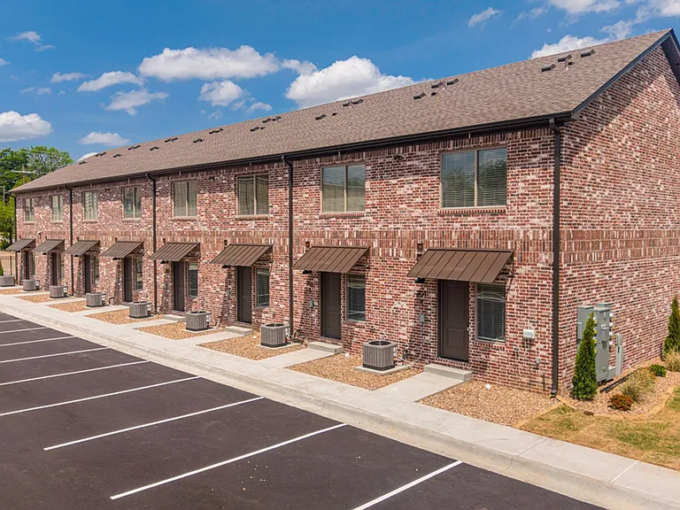 SOMA Area, Little Rock - 2 Bedroom - New Construction Luxury Townhomes — Photo 12